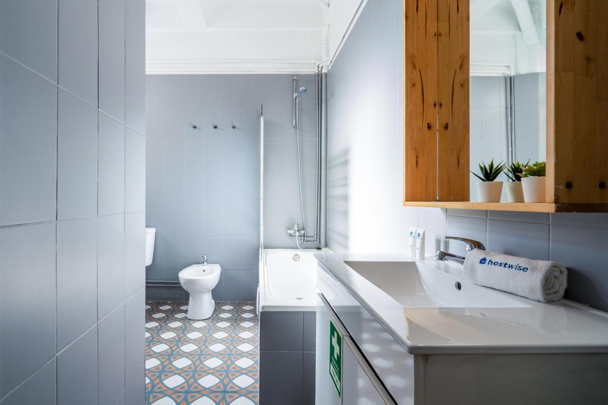 Host Wise - Spacious Comfortable Apartment - Balcony Πόρτο Εξωτερικό φωτογραφία