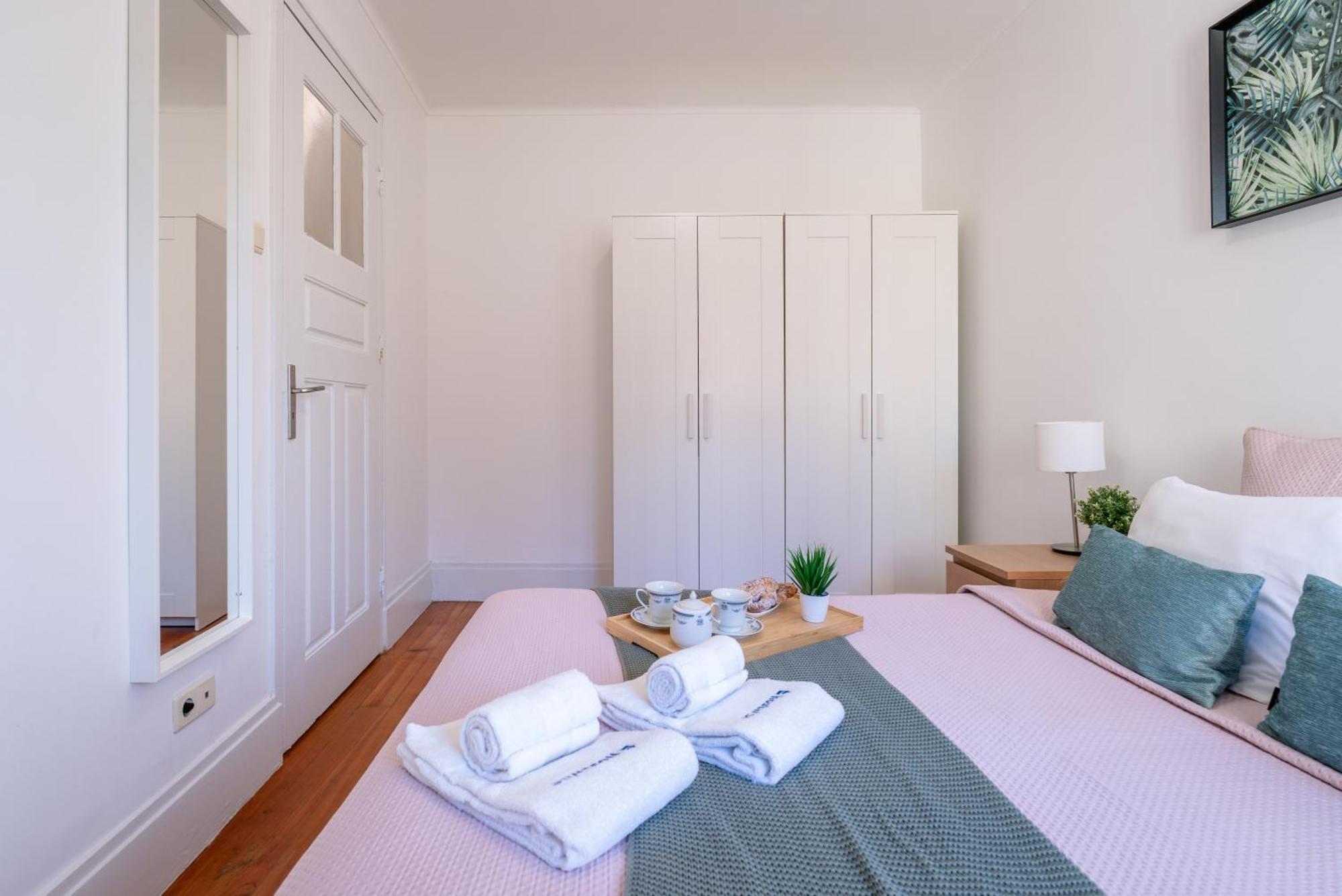 Host Wise - Spacious Comfortable Apartment - Balcony Πόρτο Εξωτερικό φωτογραφία